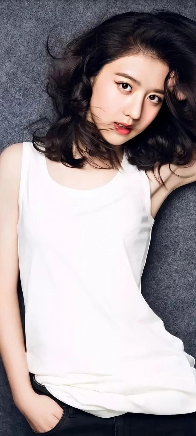 清纯与灵动的完美结合——李凯馨高清壁纸赏析